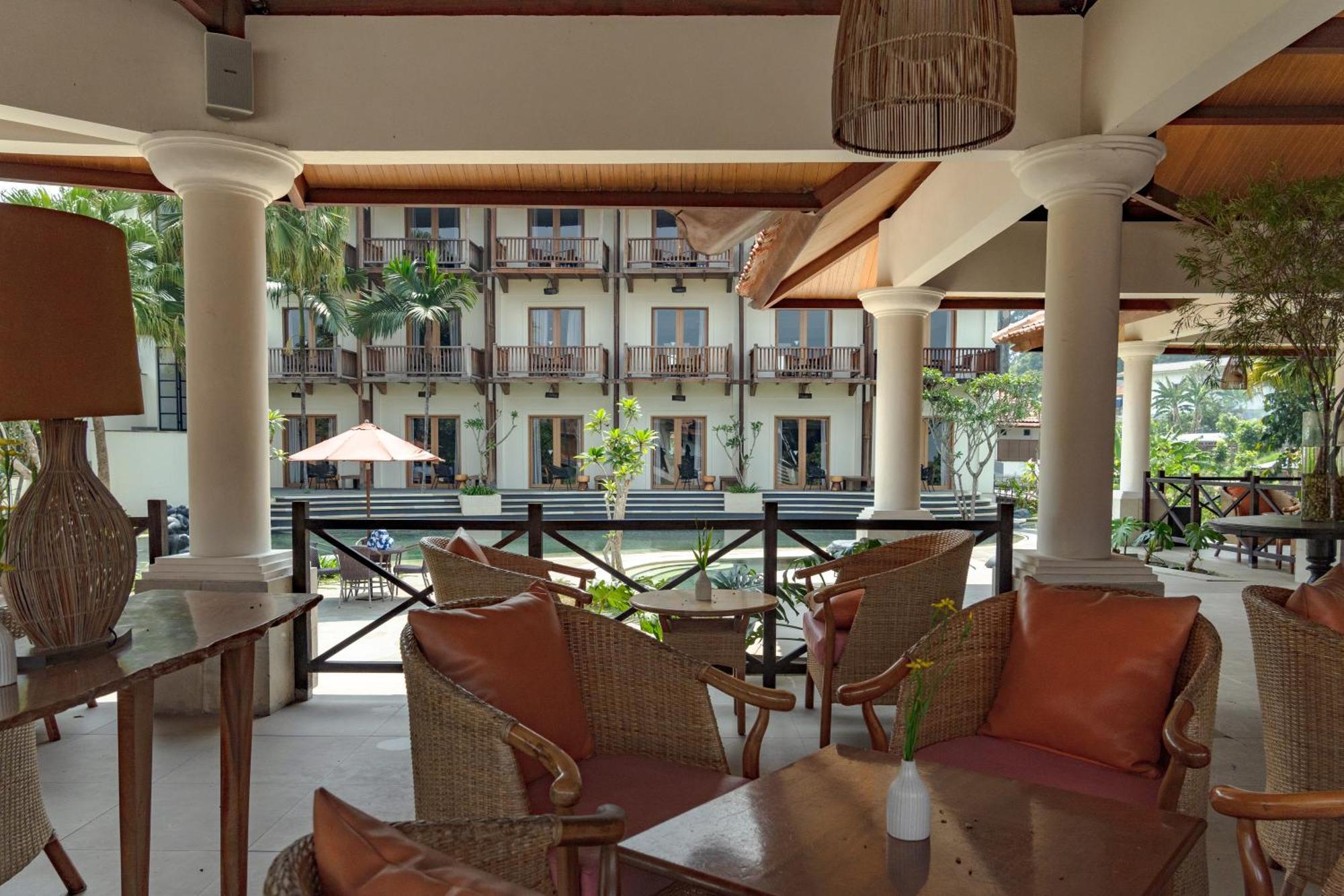 Novus Giri Resort & Spa Puncak Exterior foto
