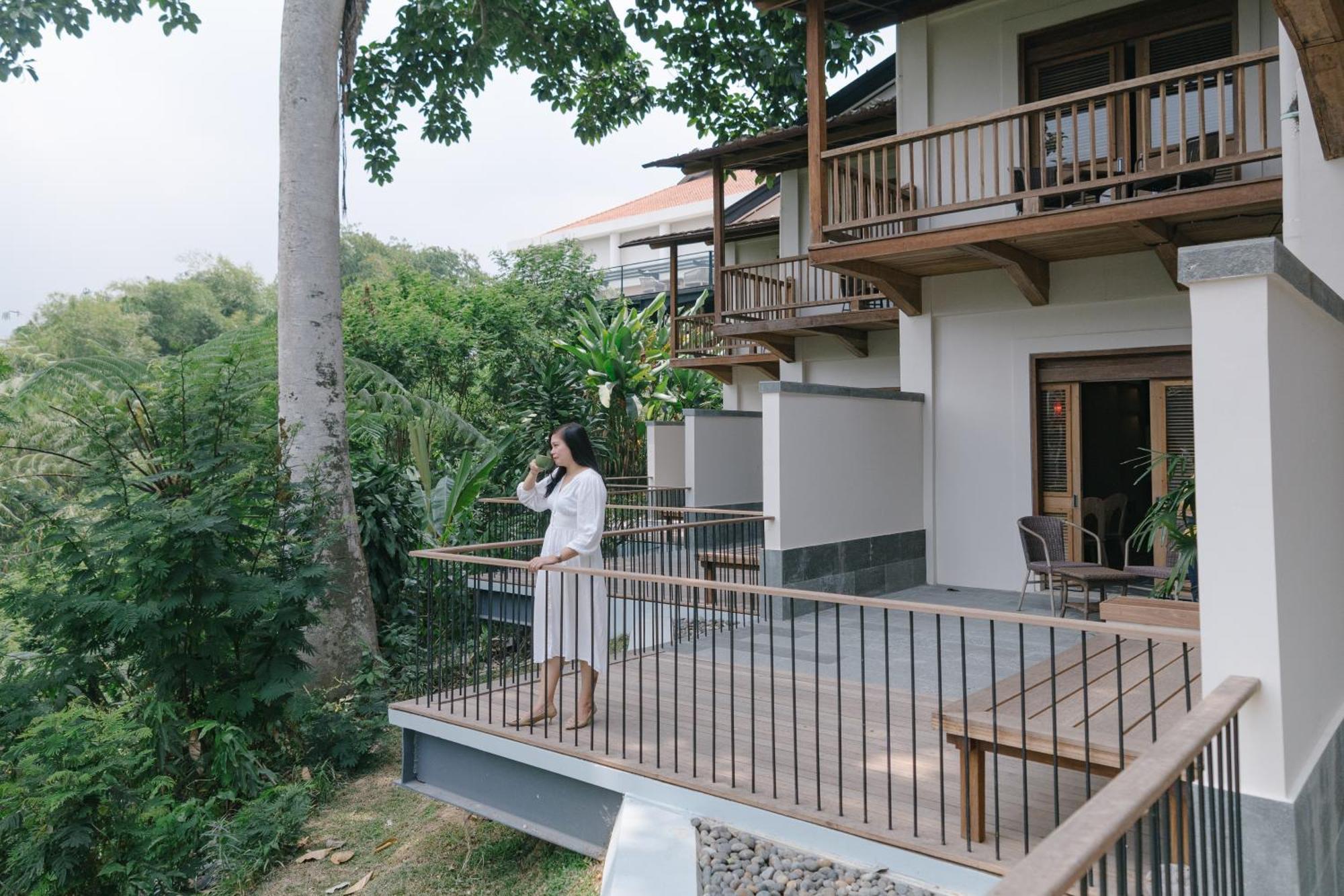 Novus Giri Resort & Spa Puncak Exterior foto