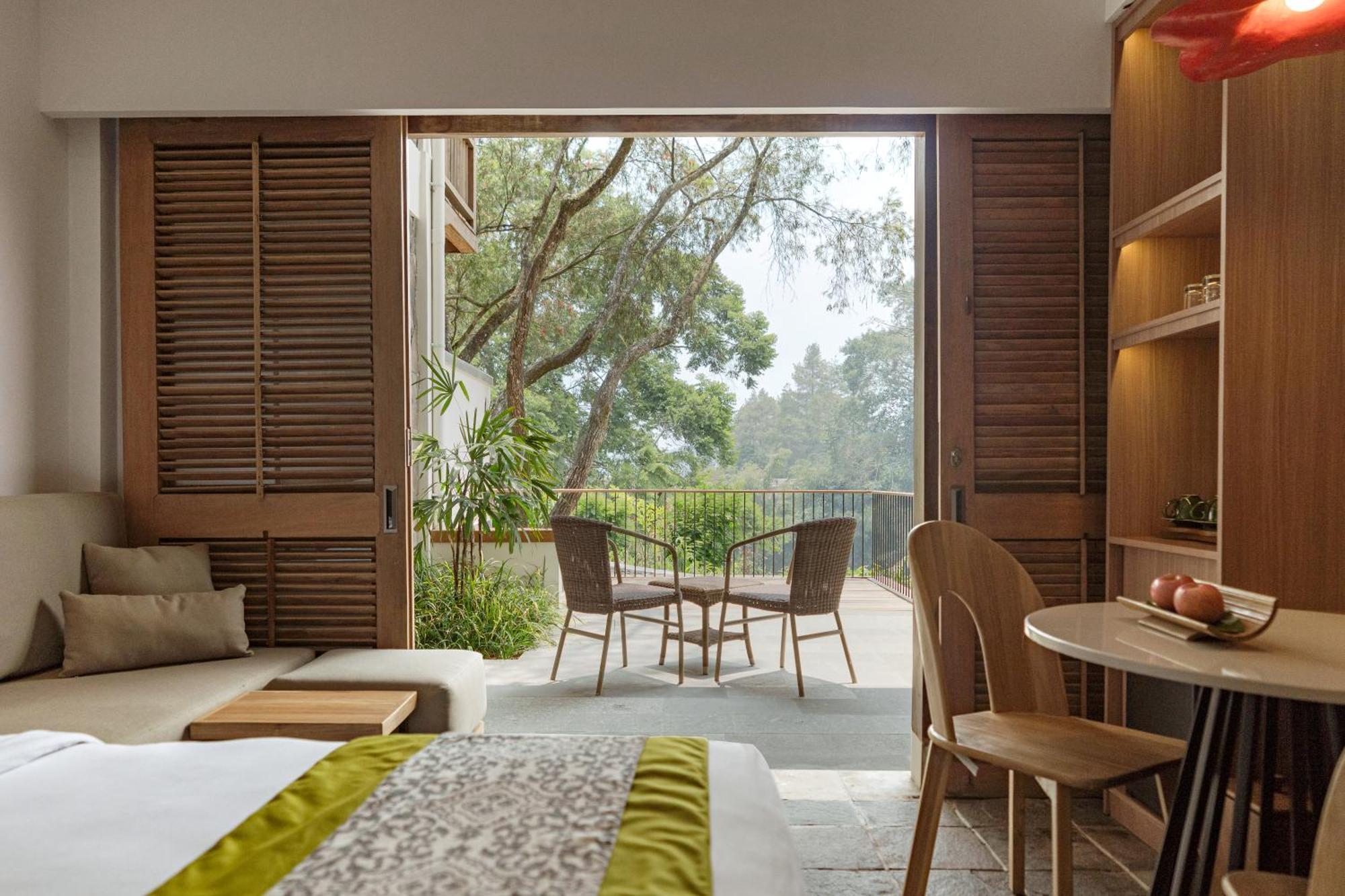 Novus Giri Resort & Spa Puncak Exterior foto