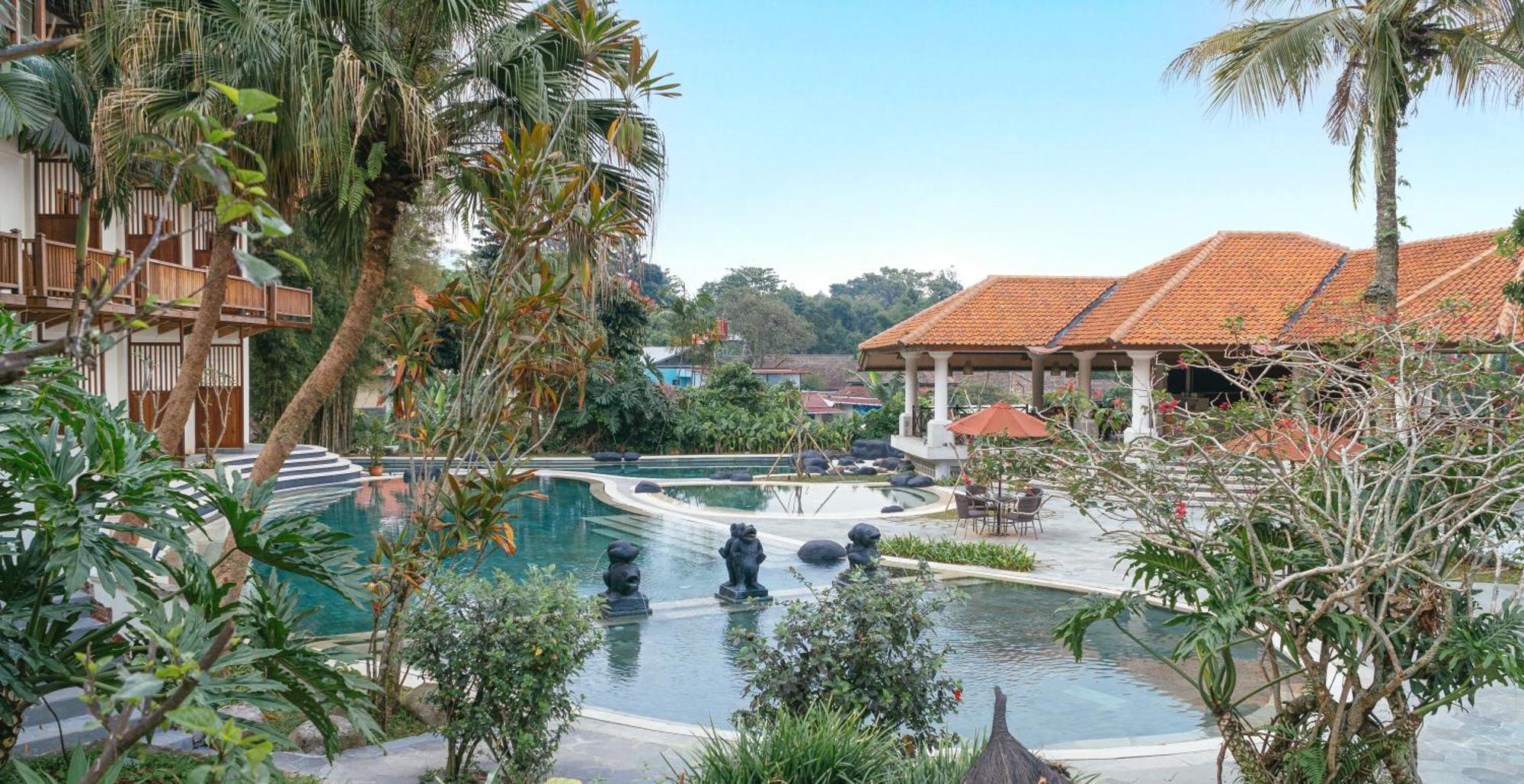 Novus Giri Resort & Spa Puncak Exterior foto