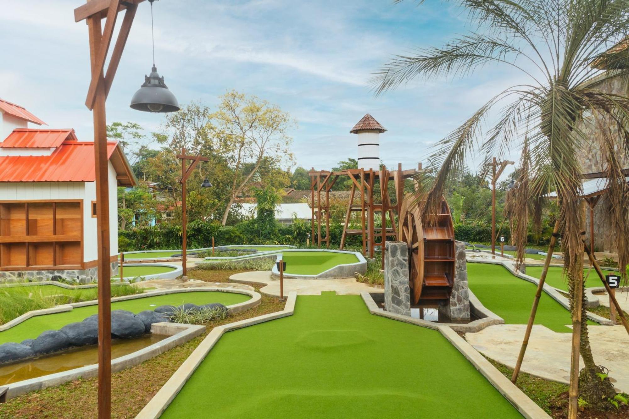 Novus Giri Resort & Spa Puncak Exterior foto
